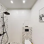 Modern 4 Min Walk From Alexander Nevski Apartament *