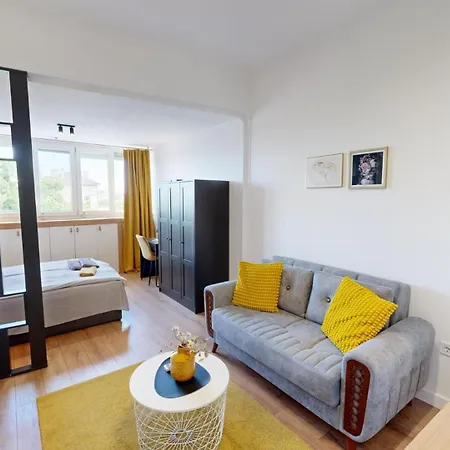 Apartament Modern 4 Min Walk From Alexander Nevski