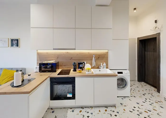 Apartmán Modern 4 Min Walk From Alexander Nevski Sofie